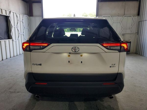 2025 TOYOTA RAV4 LE — DIRR
