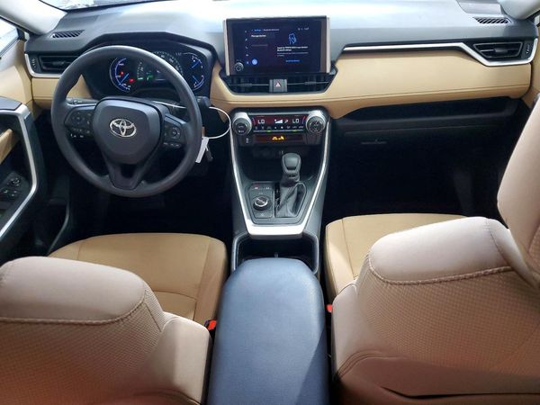 2025 TOYOTA RAV4 LE — CKPT