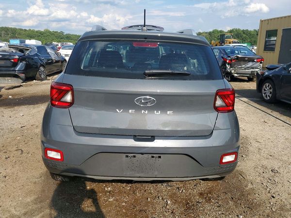 2026 HYUNDAI VENUE SEL, SEL w/ 2-Tone Roof