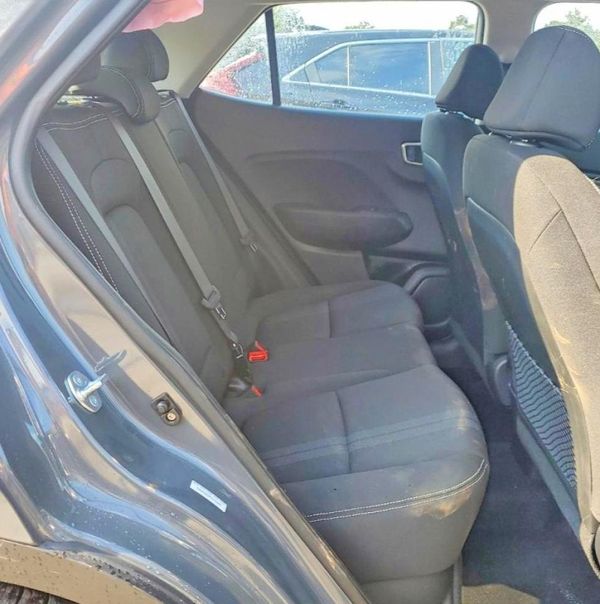2026 HYUNDAI VENUE SEL, SEL w/ 2-Tone Roof