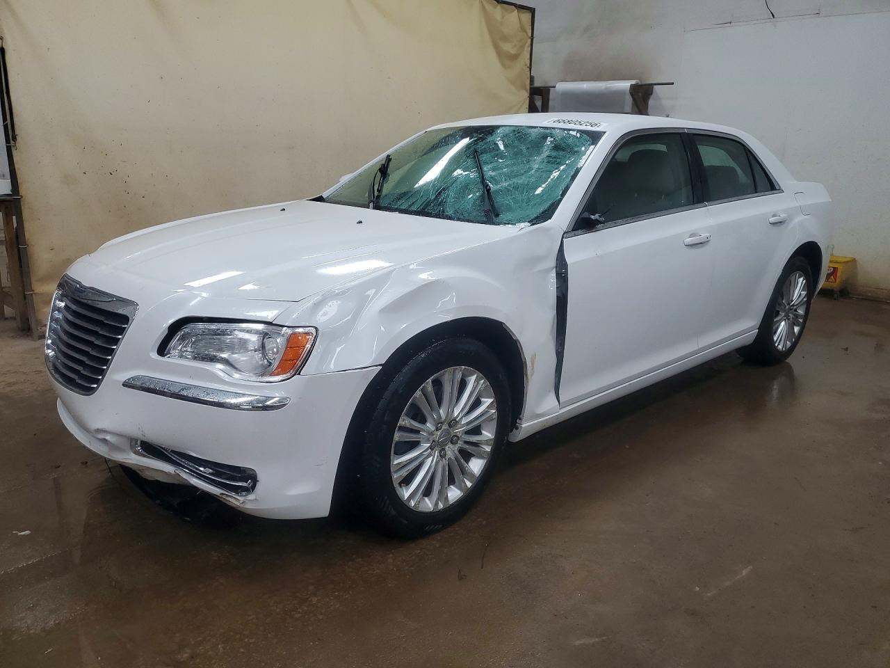 2013 CHRYSLER 300