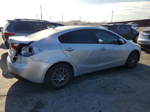 2015 KIA FORTE GL(Middle-low grade)
