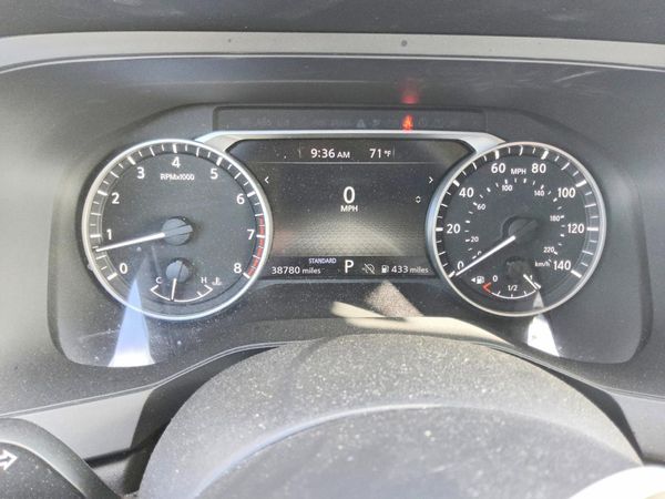 2025 NISSAN PATHFINDER S