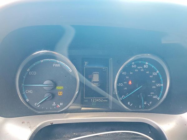 2018 TOYOTA RAV4 LE Plus/XLE