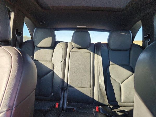 2012 PORSCHE CAYENNE