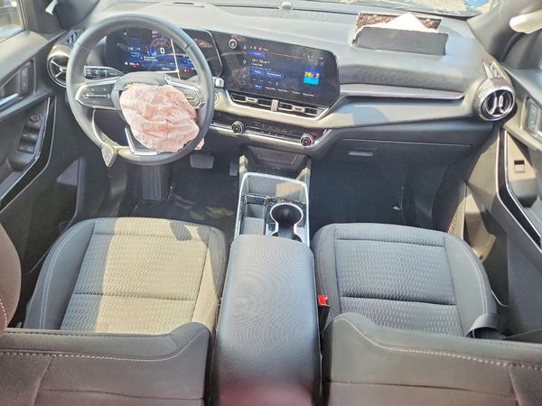 2025 CHEVROLET EQUINOX