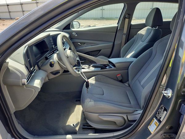 2026 HYUNDAI ELANTRA