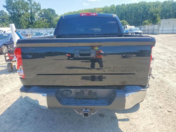 2019 TOYOTA TUNDRA SR5 Grade
