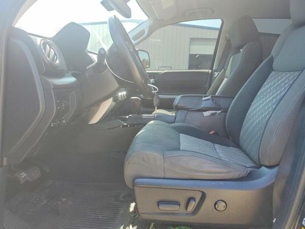2019 TOYOTA TUNDRA SR5 Grade