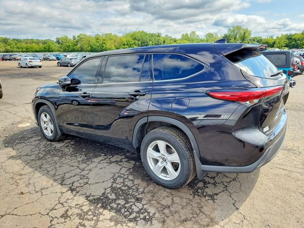 2021 TOYOTA HIGHLANDER