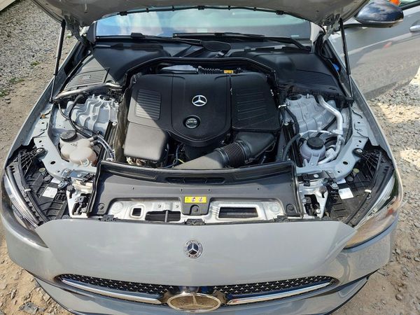 2026 MERCEDES-BENZ C