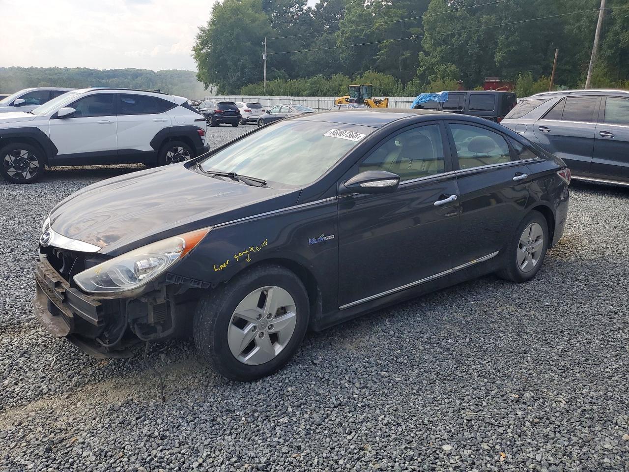 2012 HYUNDAI SONATA Middle level