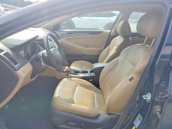 2012 HYUNDAI SONATA Middle level