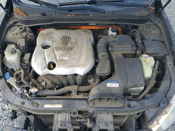 2012 HYUNDAI SONATA Middle level