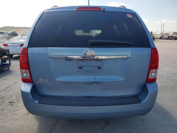 2014 KIA SEDONA GL