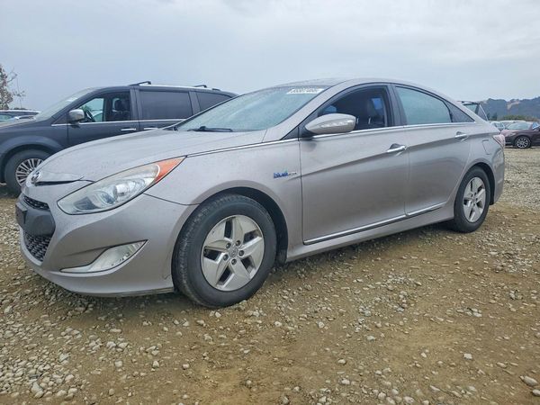 2012 HYUNDAI SONATA Middle level