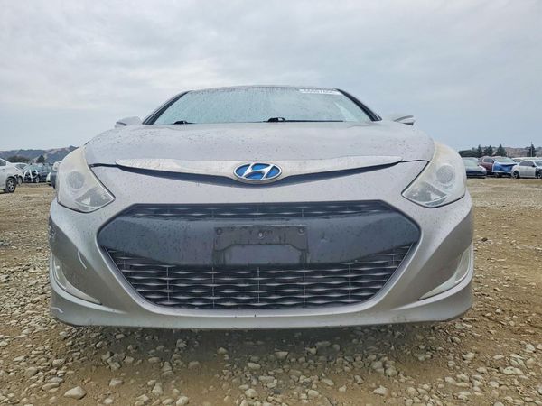 2012 HYUNDAI SONATA Middle level