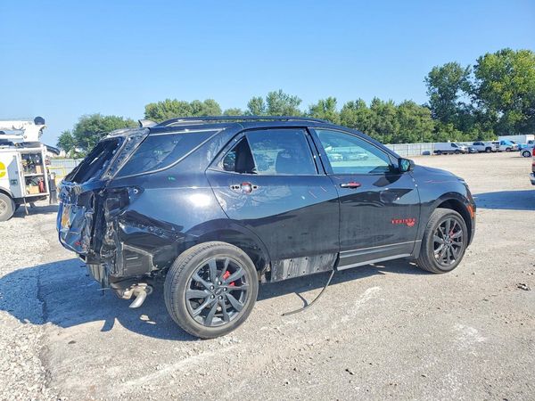 2023 CHEVROLET EQUINOX RS (3LT)