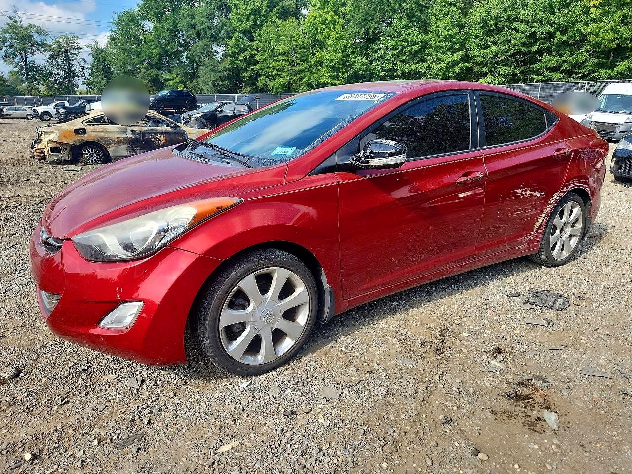 2013 HYUNDAI ELANTRA