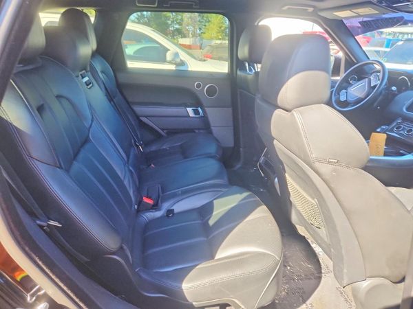 2015 LAND ROVER RANGEROVER SE
