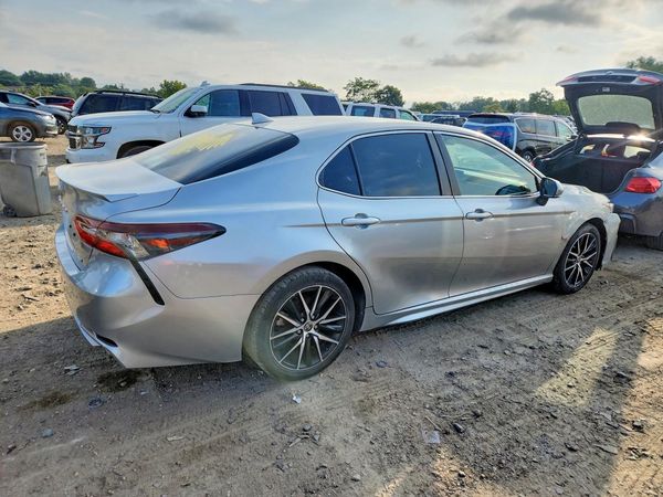 2022 TOYOTA CAMRY