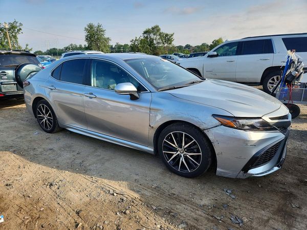 2022 TOYOTA CAMRY