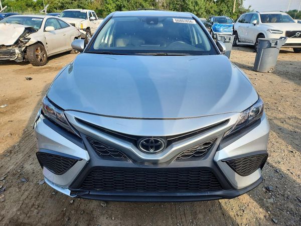 2022 TOYOTA CAMRY