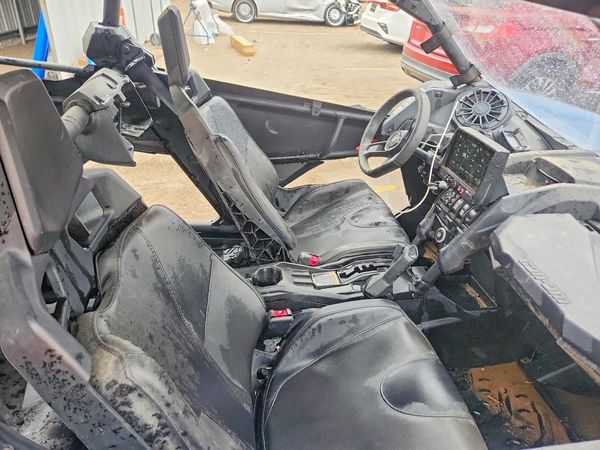 2025 CAN-AM MAVERICK X3 MAX