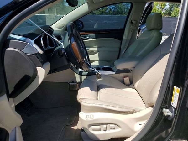 2012 CADILLAC SRX Luxury