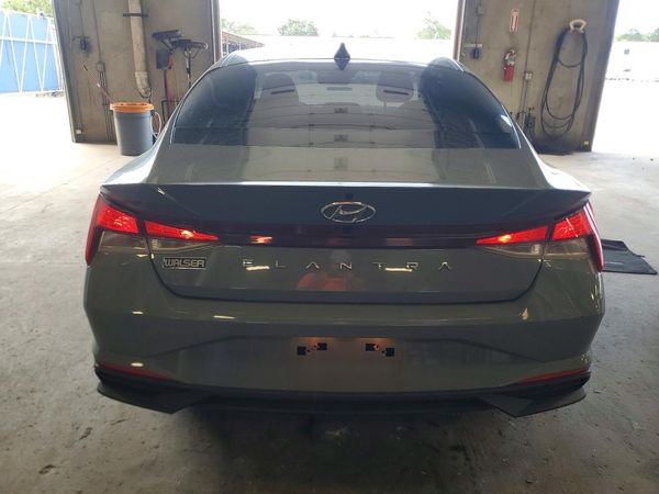 2021 HYUNDAI ELANTRA