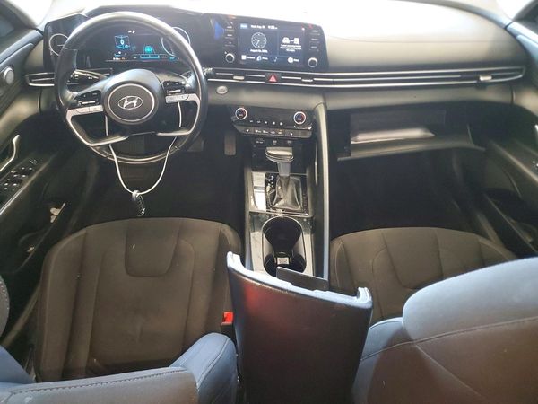 2021 HYUNDAI ELANTRA