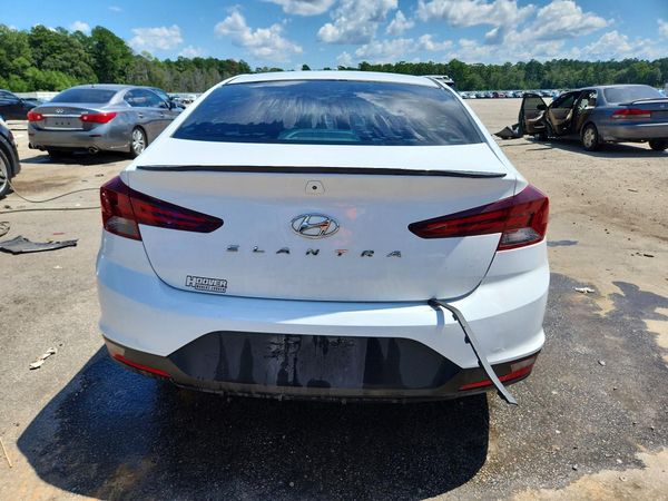 2019 HYUNDAI ELANTRA