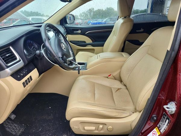 2015 TOYOTA HIGHLANDER