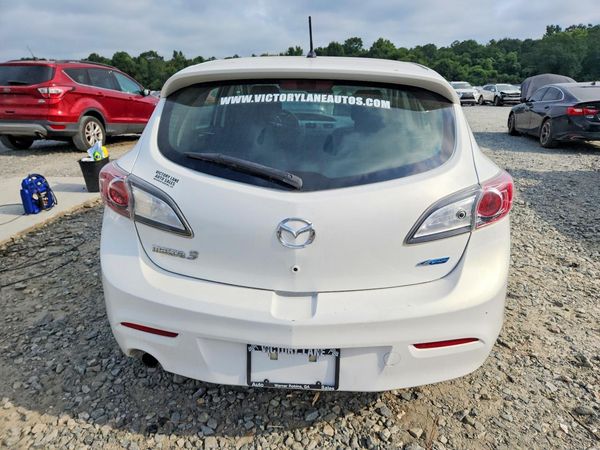 2013 MAZDA 3