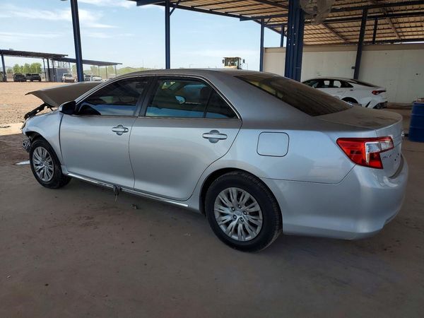 2014 TOYOTA CAMRY