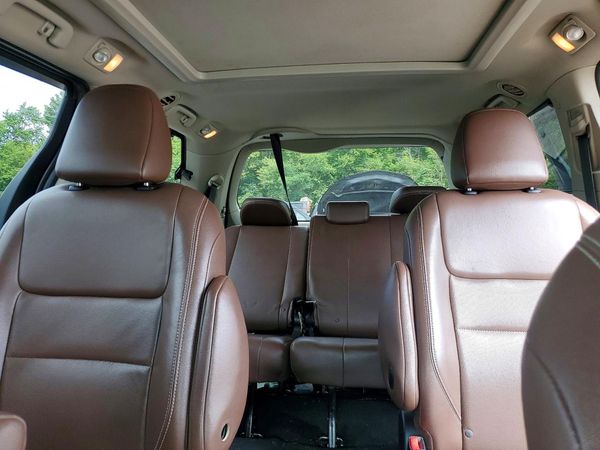 2017 TOYOTA SIENNA