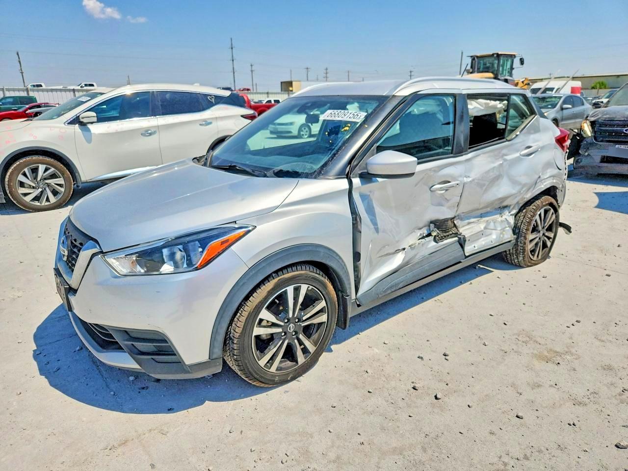 2020 NISSAN KICKS