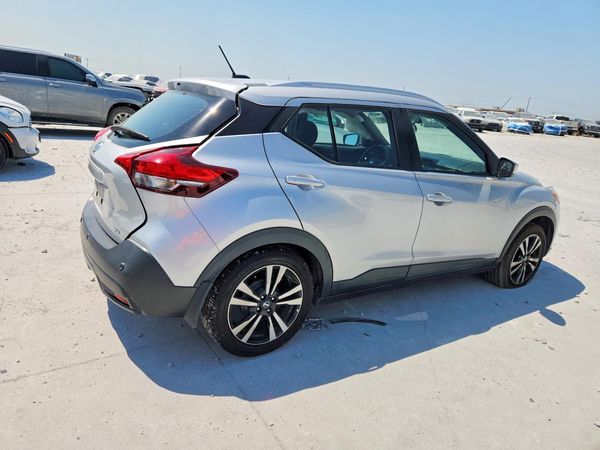 2020 NISSAN KICKS