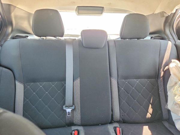 2020 NISSAN KICKS