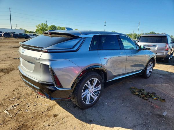 2024 CADILLAC LYRIQ