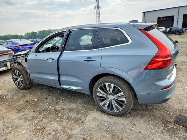 2022 VOLVO XC60 Inscription