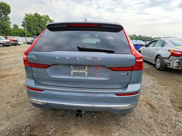 2022 VOLVO XC60 Inscription
