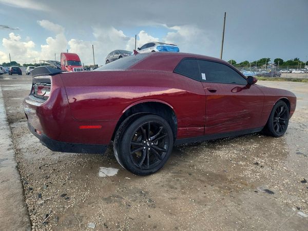2017 DODGE CHALLENGER