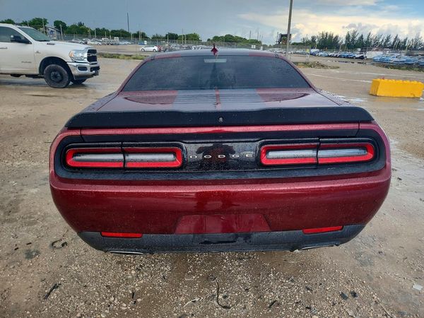 2017 DODGE CHALLENGER
