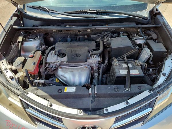 2015 TOYOTA RAV4 XLE (M Grade)