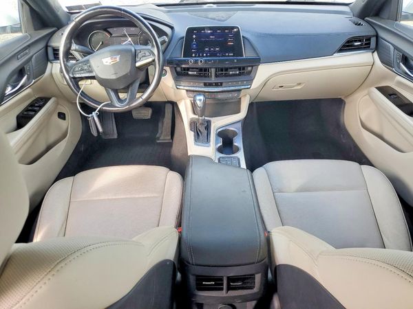 2021 CADILLAC CT4