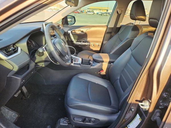 2025 TOYOTA RAV4