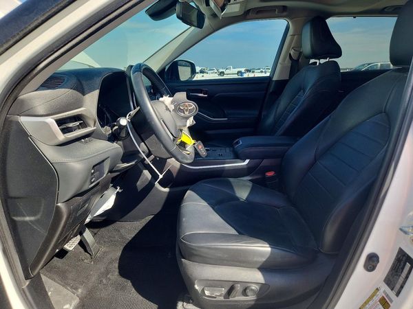 2021 TOYOTA HIGHLANDER
