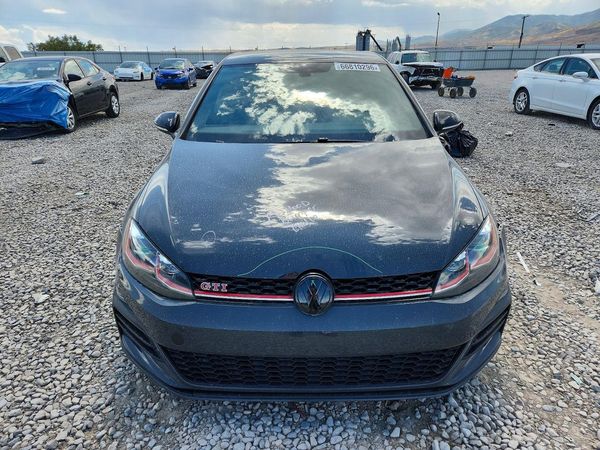 2019 VOLKSWAGEN GTI