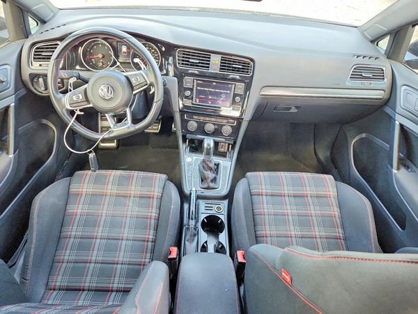 2019 VOLKSWAGEN GTI